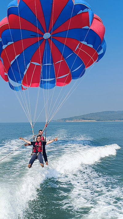 people enjoying near kashid beach